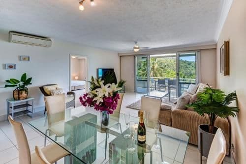 2 Bedroom apartment with sea view - Apartment 103