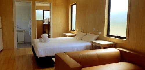 Eco Cabins-Full Solar with Private Bathroom