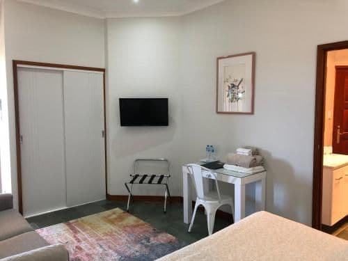 Queen Room