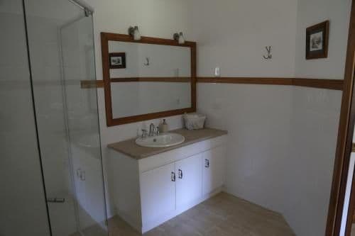 Deluxe Double Room with Shower