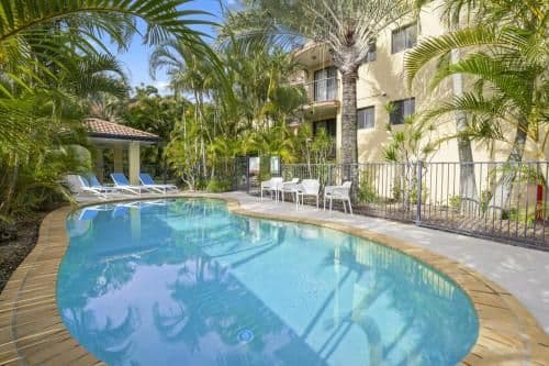 Two Bedroom Deluxe with Air-conditioning