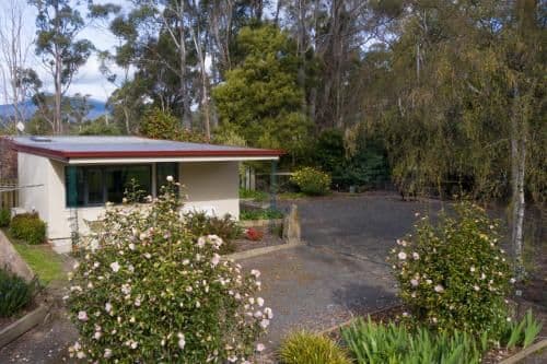 Villa with Garden View