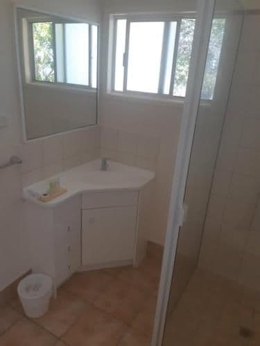 One Bedroom King Apartment