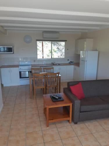 One Bedroom King Apartment