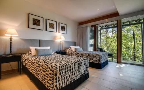 Three-Bedroom Spa Rainforest View
