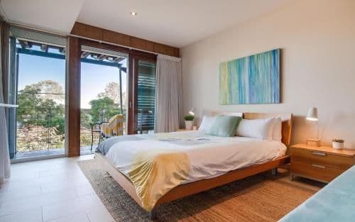Three-Bedroom Spa Ocean/Hinterland View