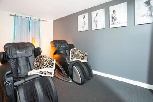 Luxury Three-Bedroom Villa with Spa Bath