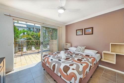 Standard Apartment with Pool View