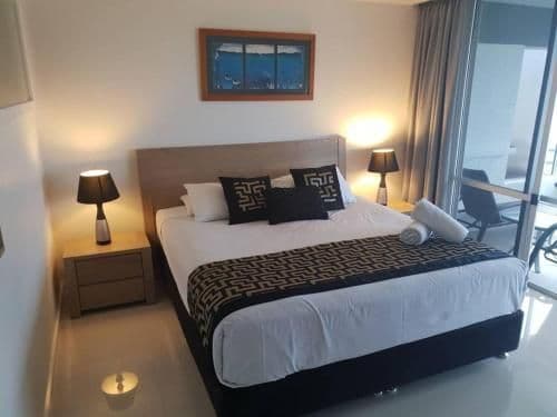 Two-Bedroom Apartment with Sea View