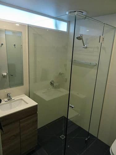 Superior One-Bedroom Apartment