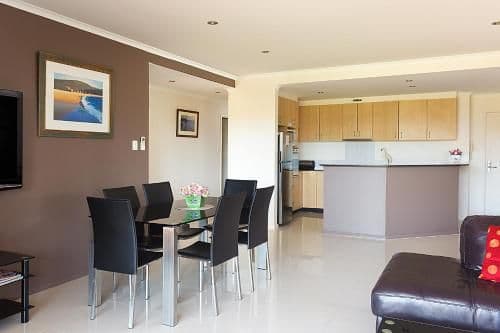 Three-Bedroom Apartment with Lake View