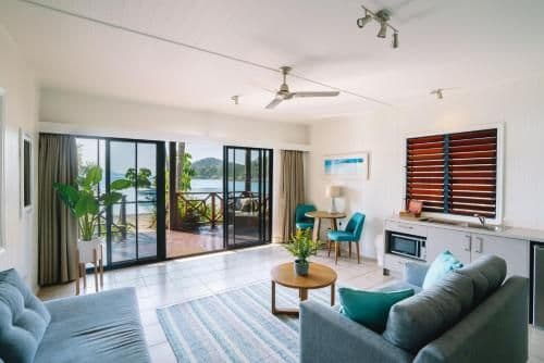 One-Bedroom Bungalow - Beach Front 
