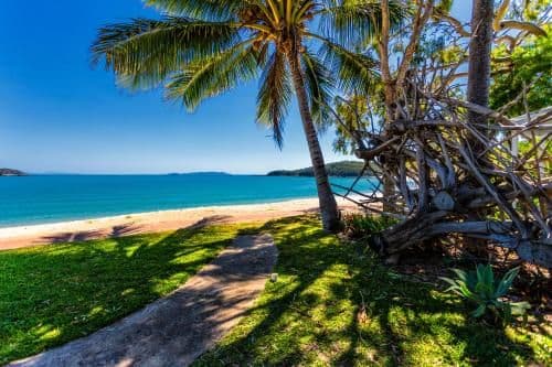 Bungalow - Beach Front