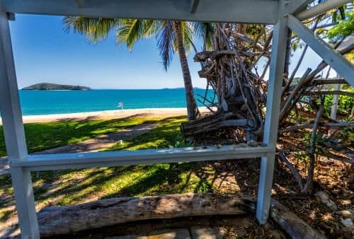 Bungalow - Beach Front