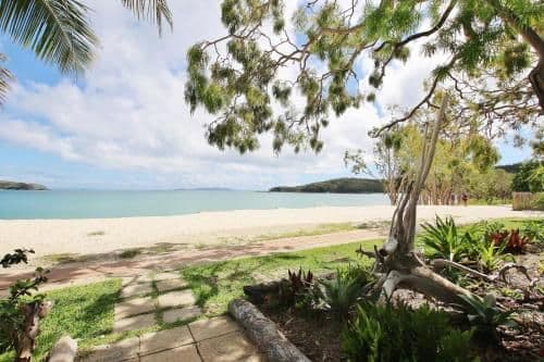 Bungalow - Beach Front