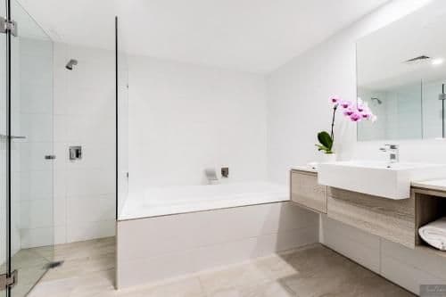 Suite with Garden View