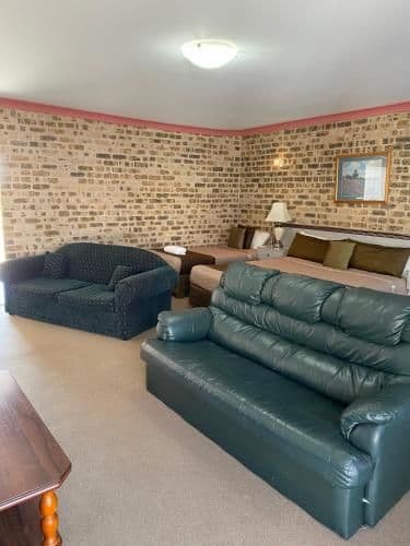 Executive Two-Bedroom Family Room