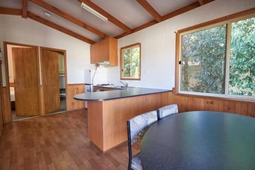 Deluxe Cabin 6 Pax