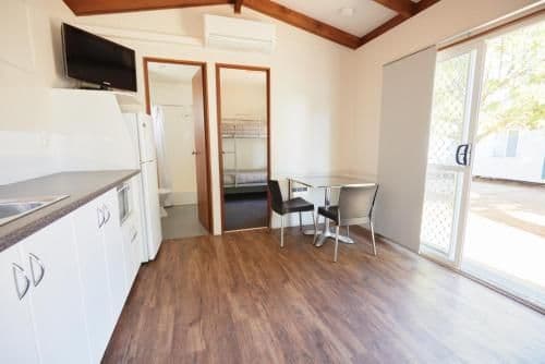 Family Budget Cabin 5 Pax