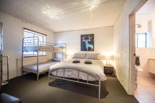 One-Bedroom Apartment with Private Bathroom