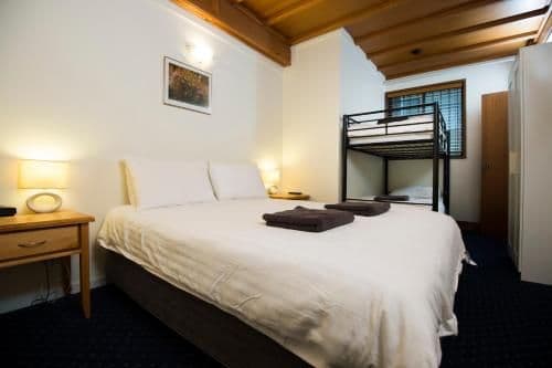 Three-Bedroom Apartment with Private Bathroom