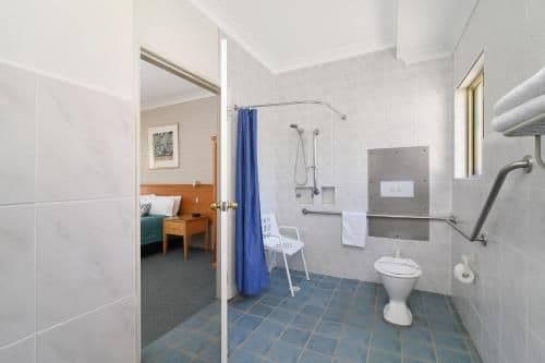 Queen Room - Disability Access
