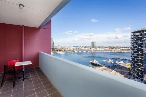2-Bedroom Apartment with 2 Bathroom