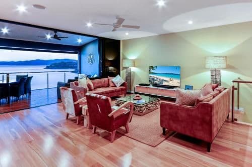 3 Bedroom Sea View Apartment - Apartment 18