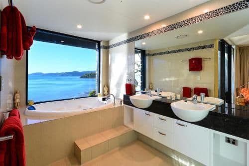 3 Bedroom Sea View Apartment - Apartment 18