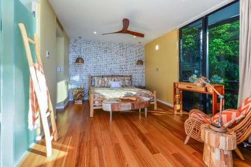 3 Bedroom Sea View Apartment - Apartment 18