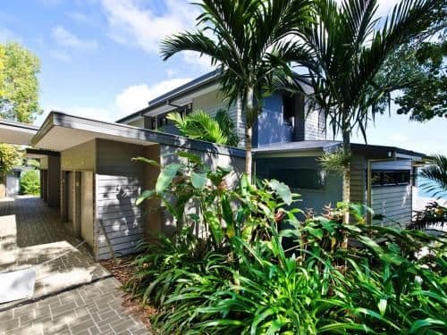 3 Bedroom Sea View Apartment - Apartment 19