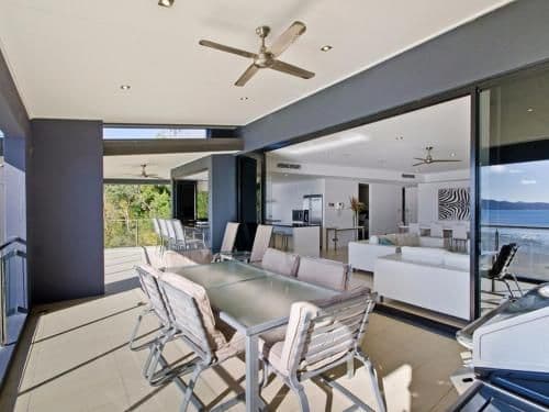 3 Bedroom Sea View Apartment - Apartment 19