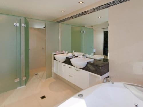 3 Bedroom Sea View Apartment - Apartment 19
