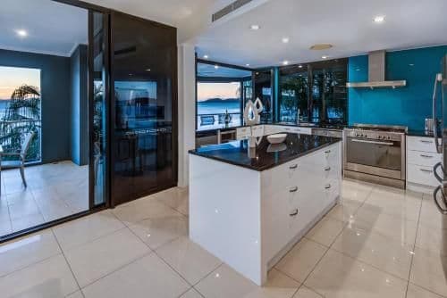 3 Bedroom Sea View Apartment - Apartment 6