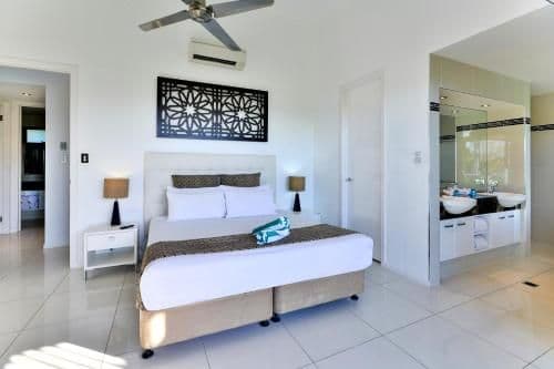 3 Bedroom Sea View apartment - Apartment 8