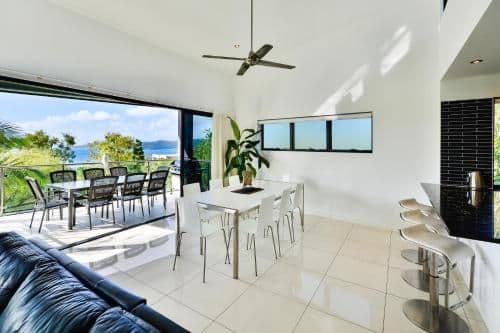 3 Bedroom Sea View apartment - Apartment 8