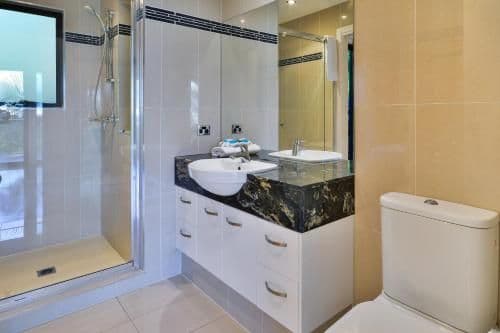 2 Bedroom Sea View apartment - Apartment 2