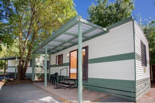 Budget Cabin with Bathroom