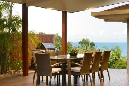 Three-Bedroom Holiday Home 
