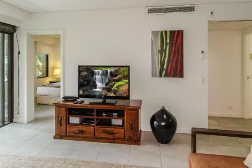 3 Bedroom Luxury Private Apartment | 101 -102