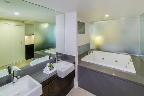 3 Bedroom Private Swim Out Apartment | 135-136