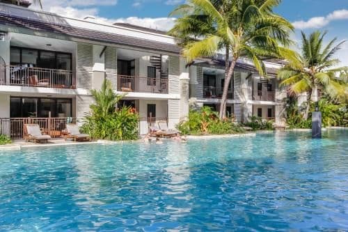 3 Bedroom Private Swim Out Apartment | 135-136