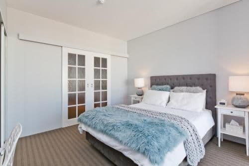 One-Bedroom Apartment with Balcony