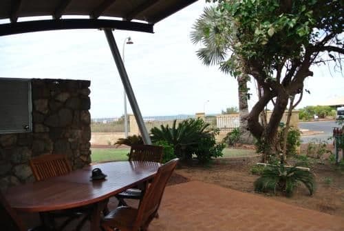 One Bedroom Villa - Self Contained