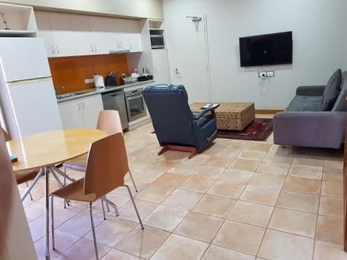 One Bedroom Villa - Self Contained