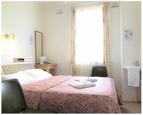 Budget Double Room with Shared Bathroom