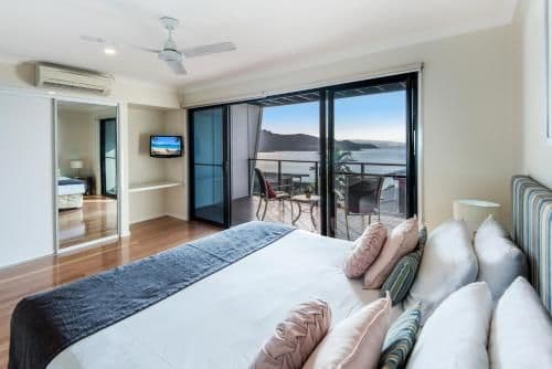 2 bedroom Sea View apartment 26