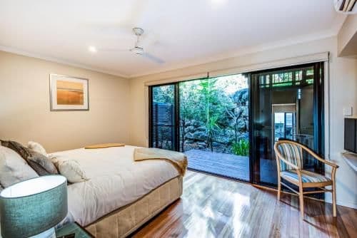 2 bedroom Sea View apartment 26