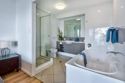 2 bedroom Sea View apartment 14