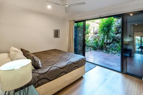 2 bedroom Sea View apartment 14